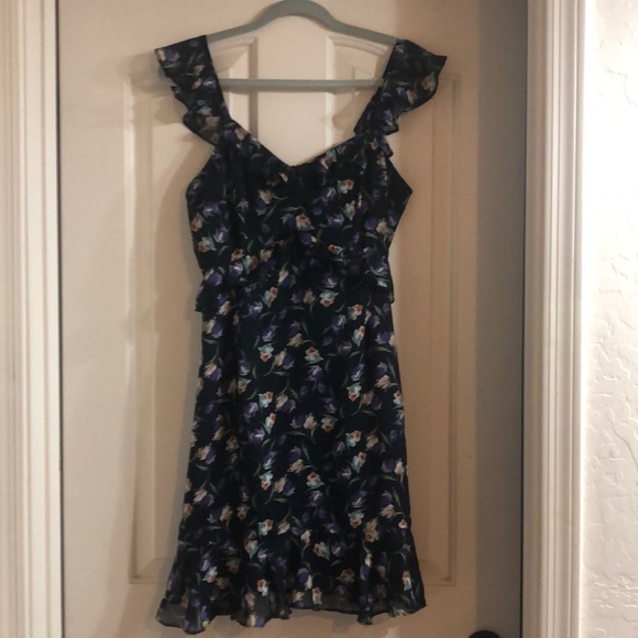 Lulus Dresses & Skirts - Lulu’s Women’s MIDI Dress Size Small